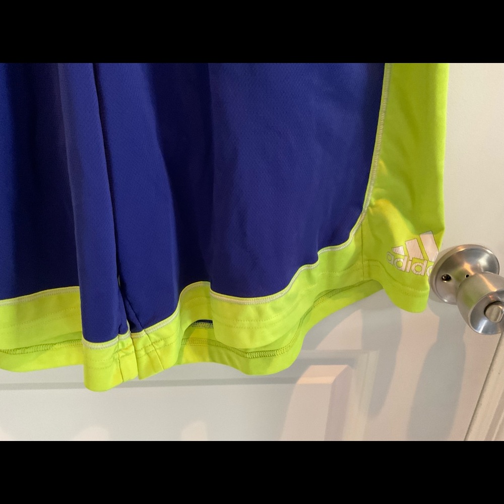 Men’s adidas workout shorts - Picture 3 of 3